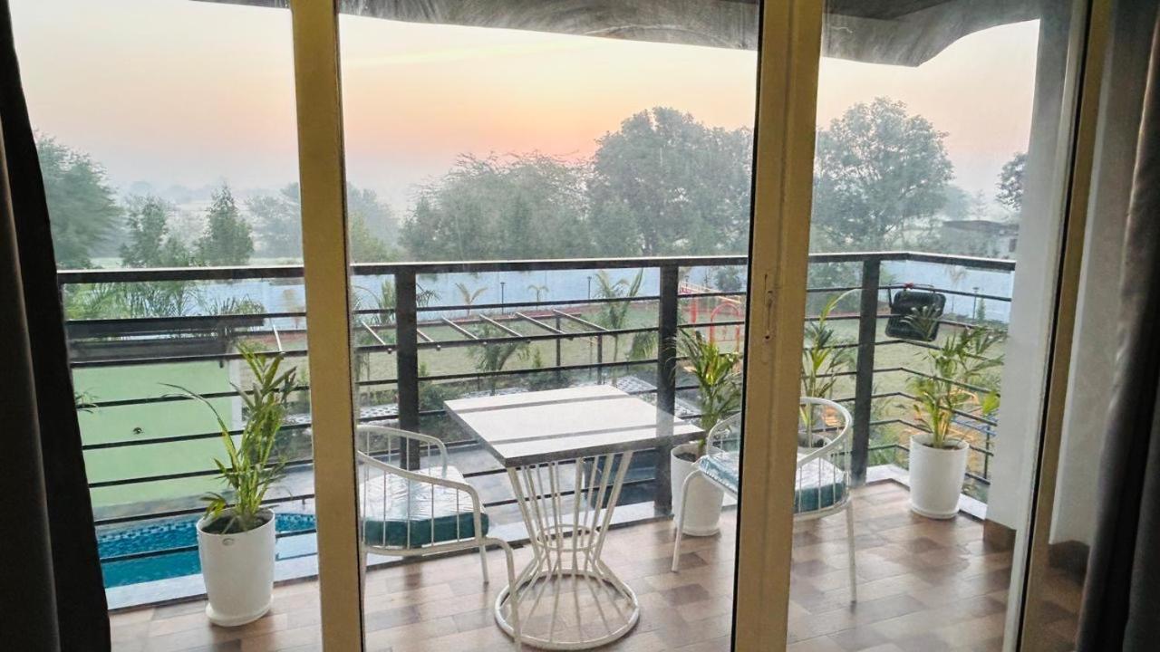 Fun O Farm Luxury Farm Villa Indore Extérieur photo