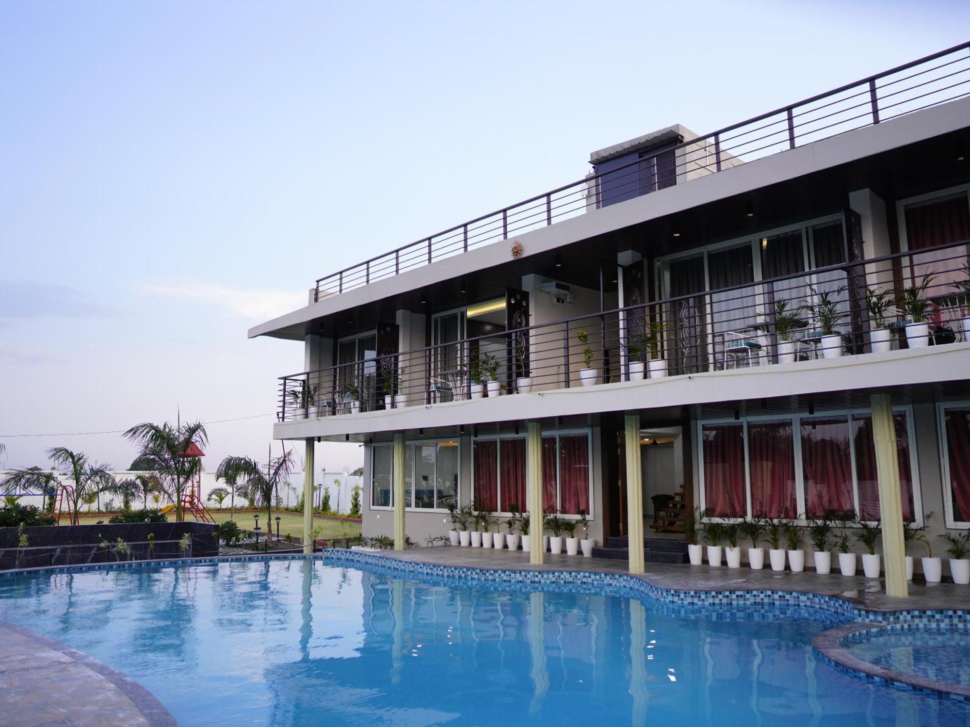 Fun O Farm Luxury Farm Villa Indore Extérieur photo